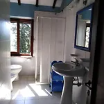 Agritur Osvaldo Castiglione Del Perugia Piscina Acqua Salata Possibilita Colazione Farma *