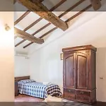 Agritur Osvaldo Castiglione Del Perugia Piscina Acqua Salata Possibilita Colazione Farma