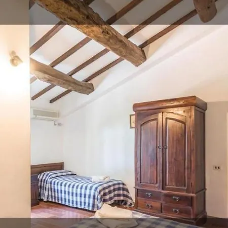 Agritur Osvaldo Castiglione Del Perugia Piscina Acqua Salata Possibilita Colazione Κατάλυμα σε φάρμα