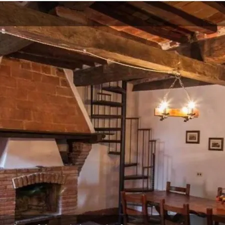 Agritur Osvaldo Castiglione Del Perugia Piscina Acqua Salata Possibilita Colazione Κατάλυμα σε φάρμα *